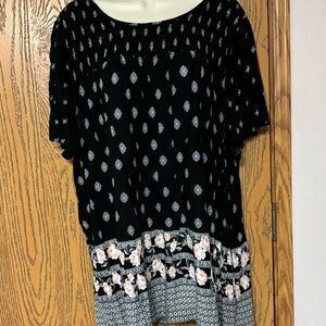 Black and White Women's Top